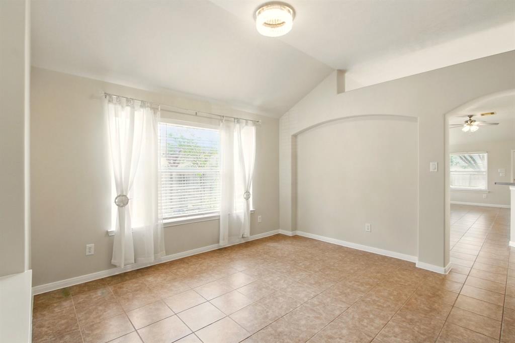 4602 Pompton Court, Pearland, Texas image 21