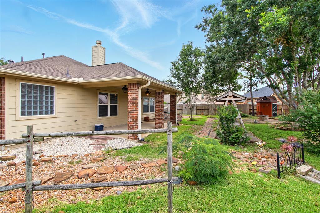 4602 Pompton Court, Pearland, Texas image 31