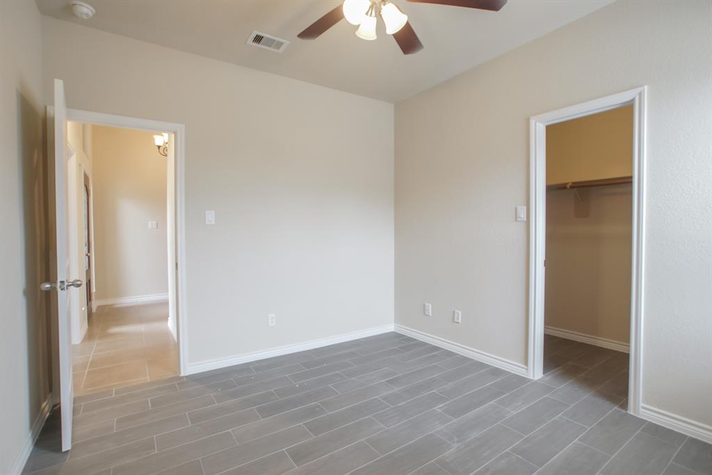50 Hearthwick Place, The Woodlands, Texas image 18