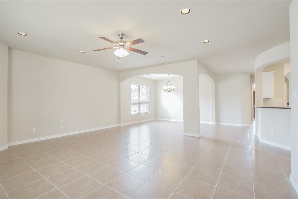 50 Hearthwick Place, The Woodlands, Texas image 19
