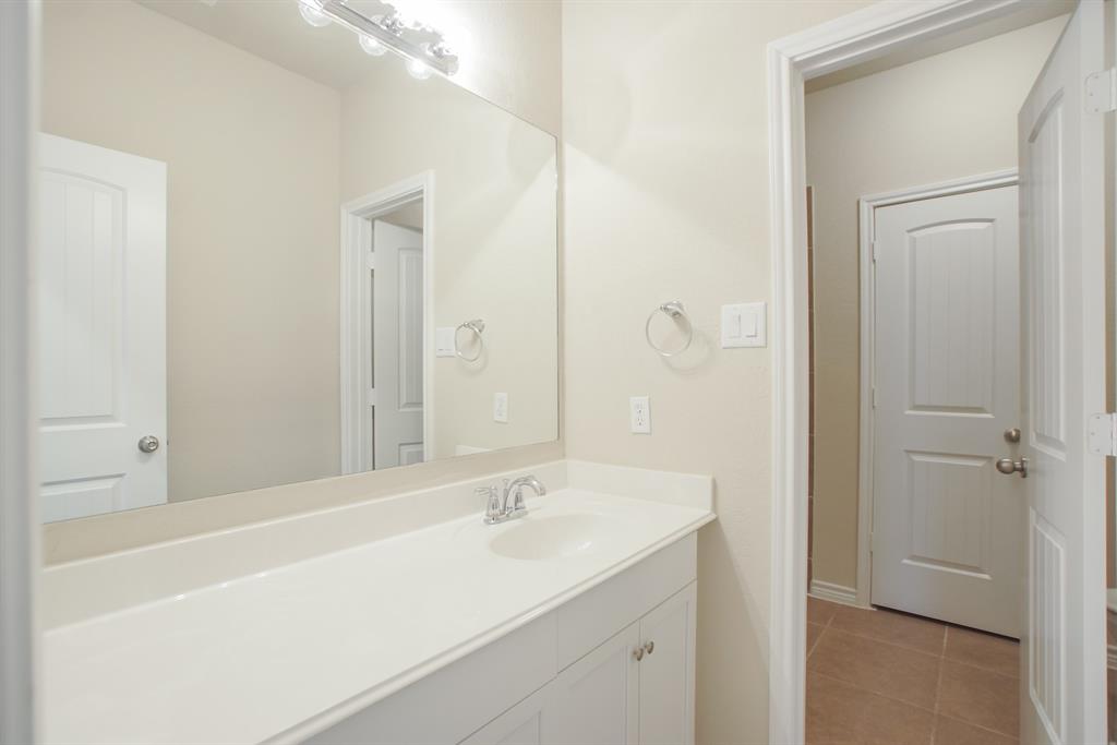 50 Hearthwick Place, The Woodlands, Texas image 27