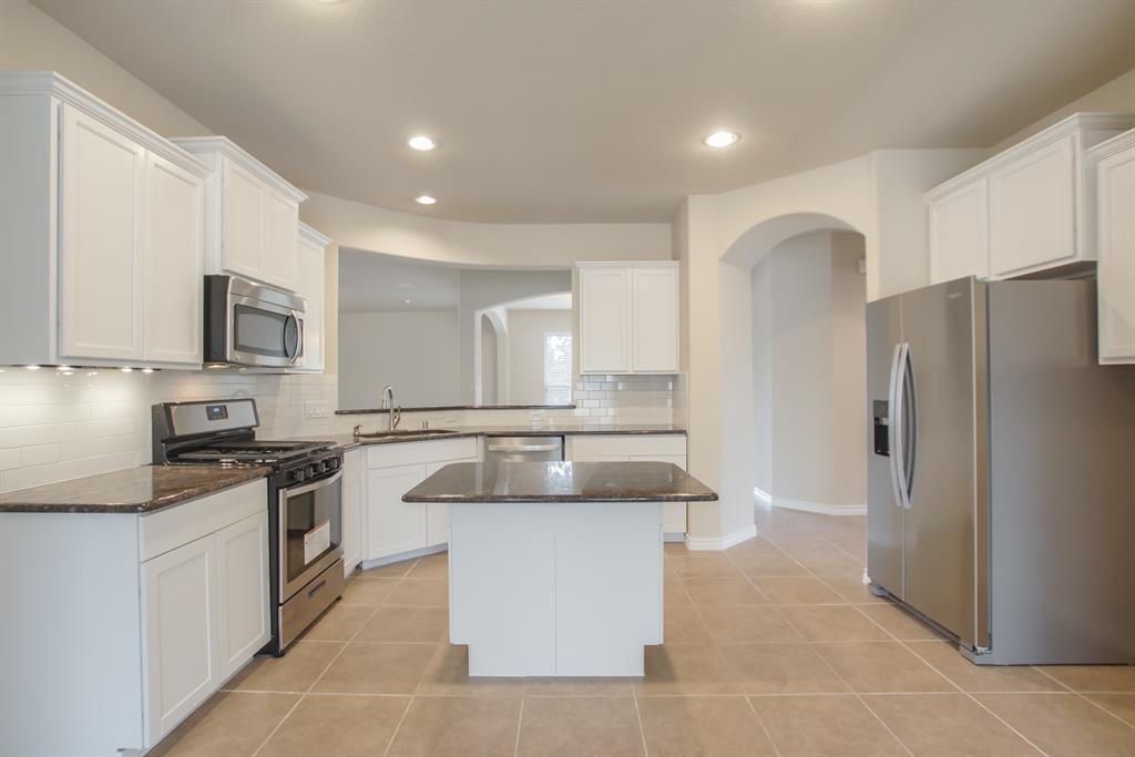 50 Hearthwick Place, The Woodlands, Texas image 10