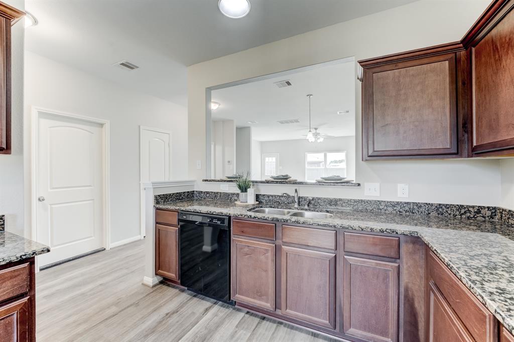 26055 Allan Poe Drive, Magnolia, Texas image 11