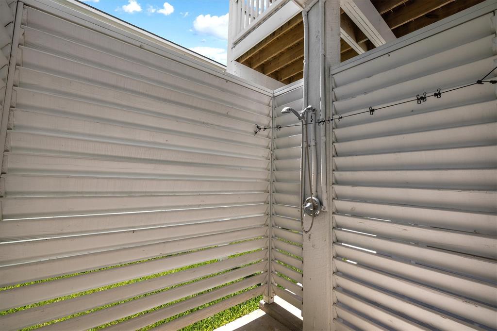 2411 103rd Street, Galveston, Texas image 43