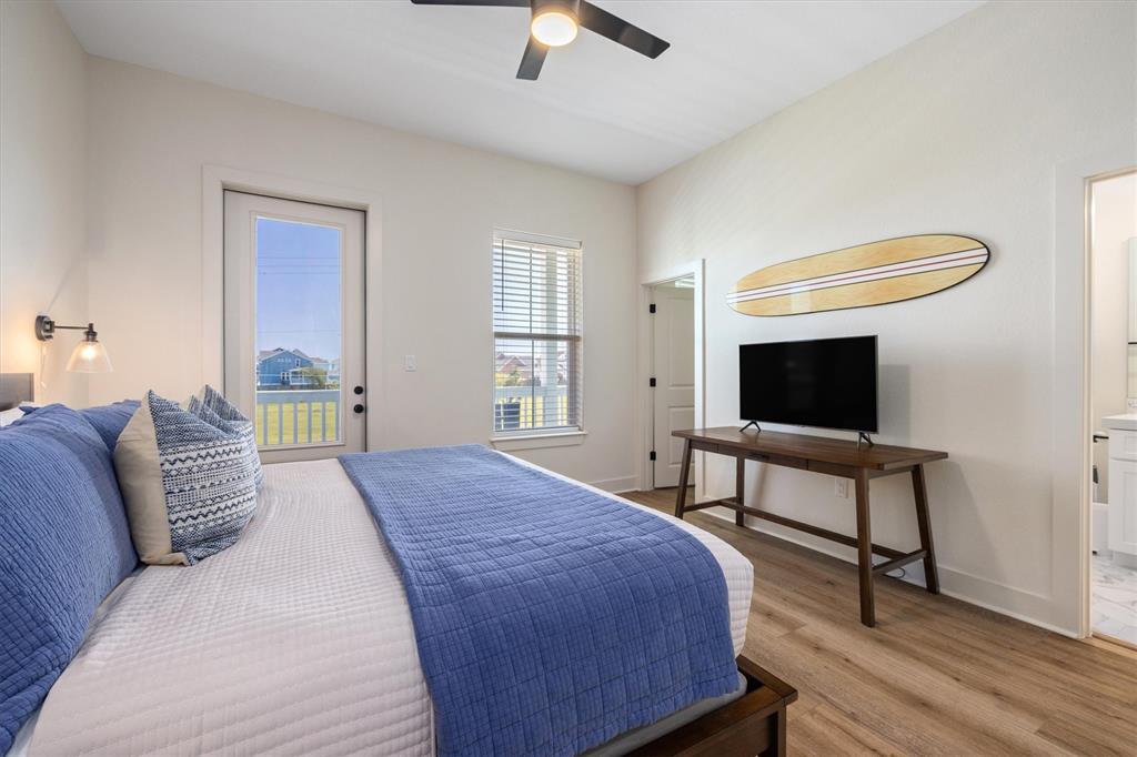 2411 103rd Street, Galveston, Texas image 21