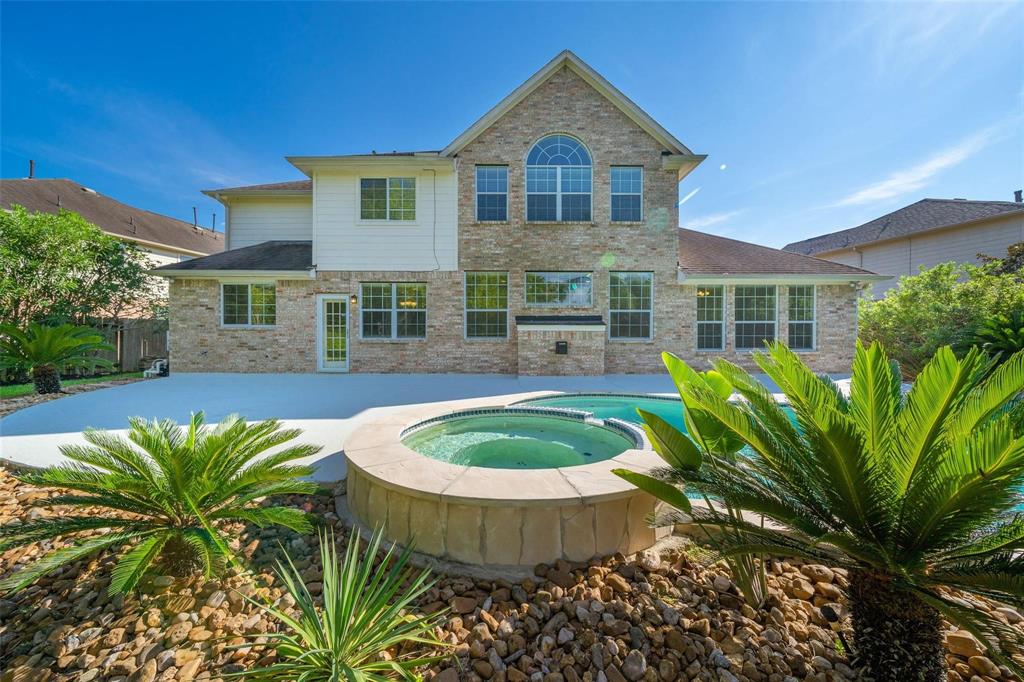 3111 E Cedar Hollow Drive