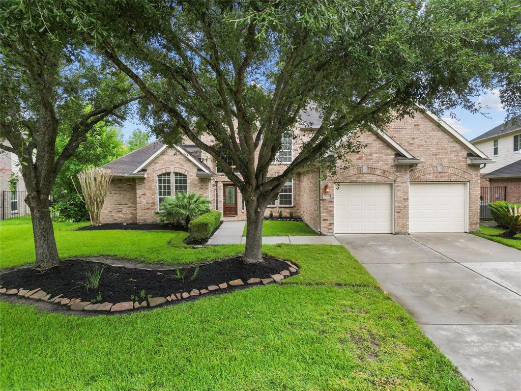 3111 E Cedar Hollow Drive
