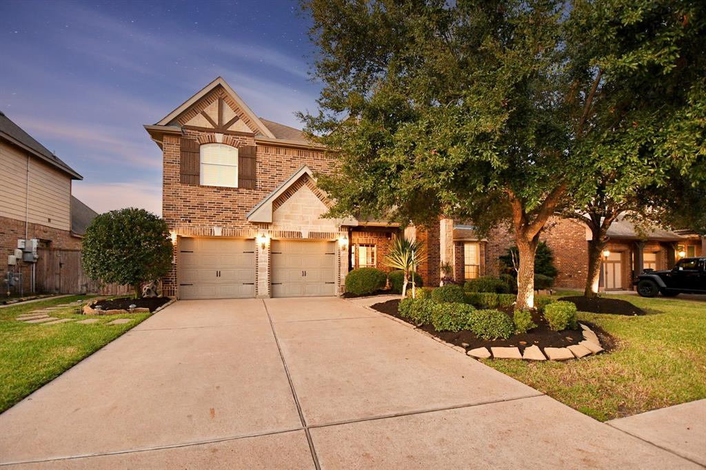 23922 Via Renata Drive, Richmond, Texas image 2