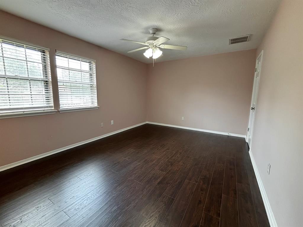 3119 Pilgrims Point Lane, Pearland, Texas image 17