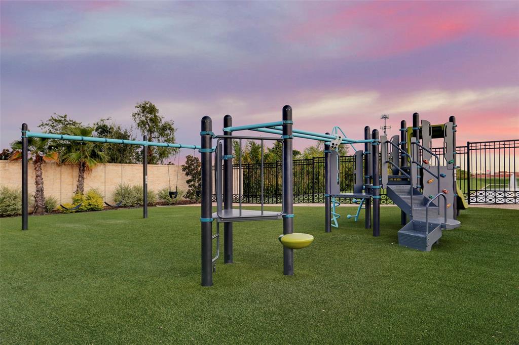 2212 Camden Creek Lane