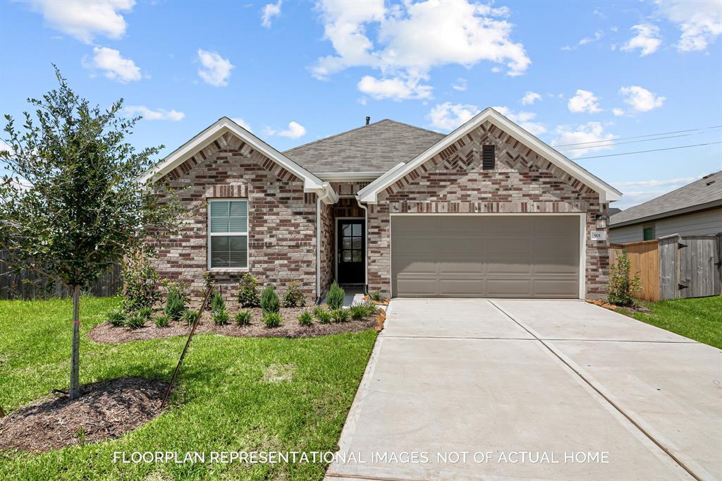 26108 Ethereal Road, La Marque, Texas image 1