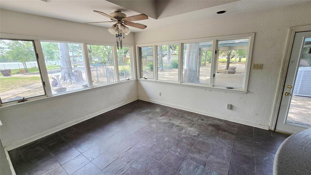 15302 Lakeview Drive, Jersey Village, Texas image 6