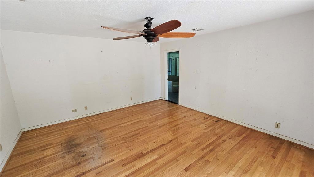 15302 Lakeview Drive, Jersey Village, Texas image 20
