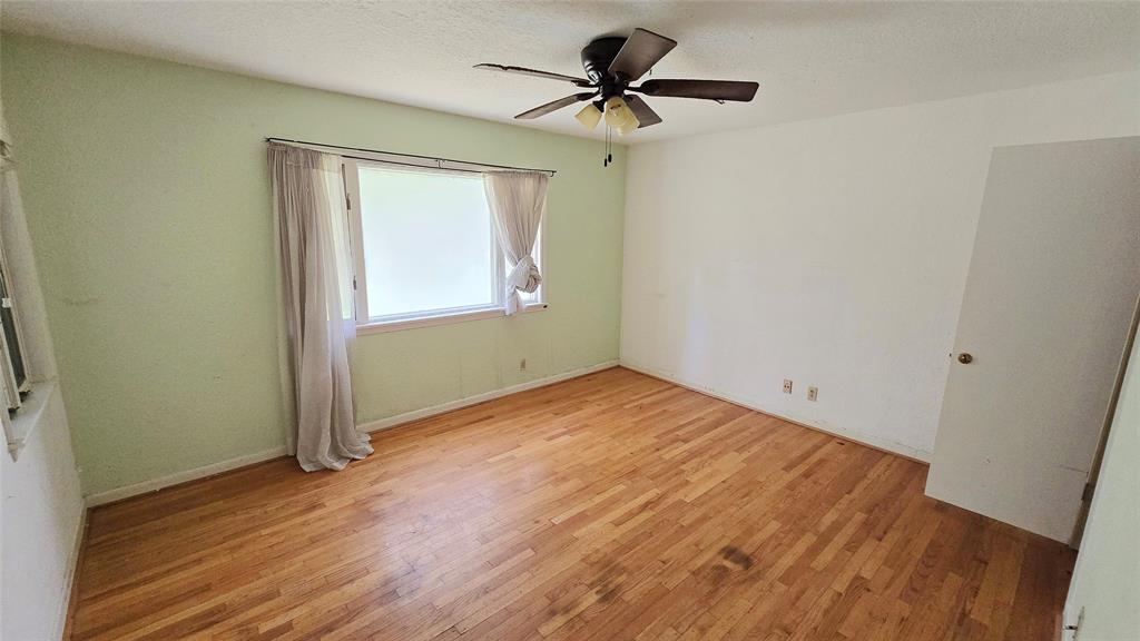 15302 Lakeview Drive, Jersey Village, Texas image 19