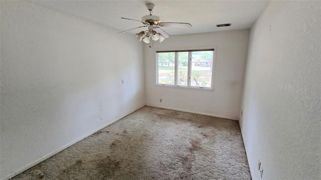 15302 Lakeview Drive, Jersey Village, Texas image 11