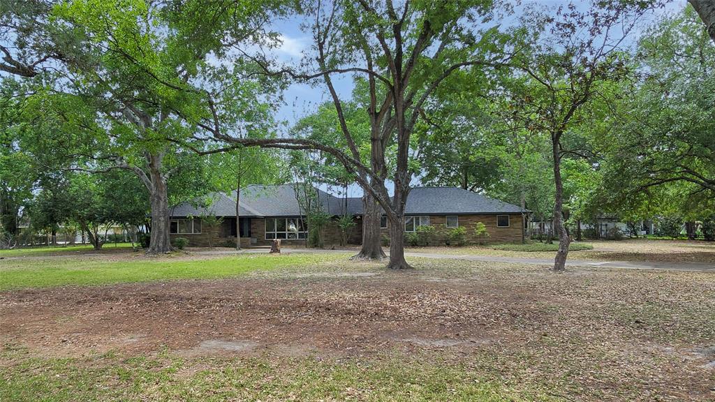 15302 Lakeview Drive, Jersey Village, Texas image 29