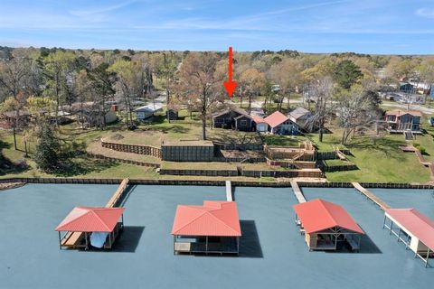 221 Kokomo Run Point Blank TX 77364