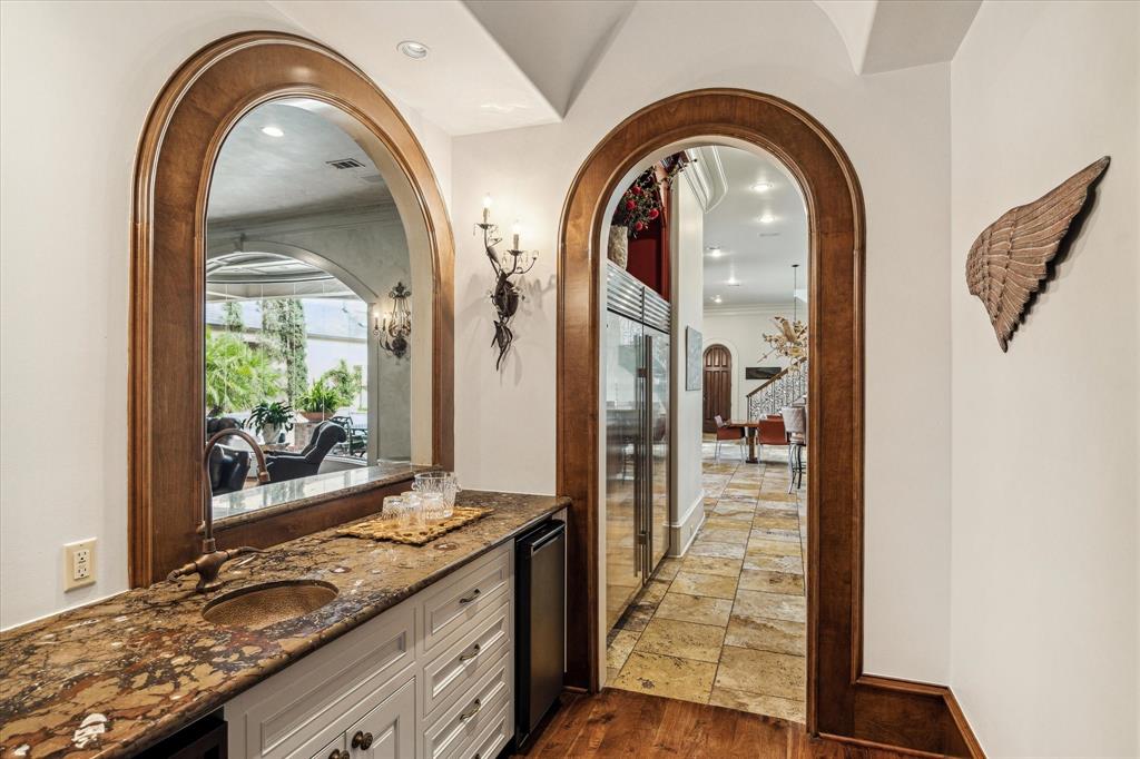 3643 Olympia Drive, Houston, Texas image 5