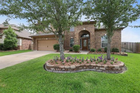 Single Family Residence in Katy TX 2119 Red Wren Circle.jpg