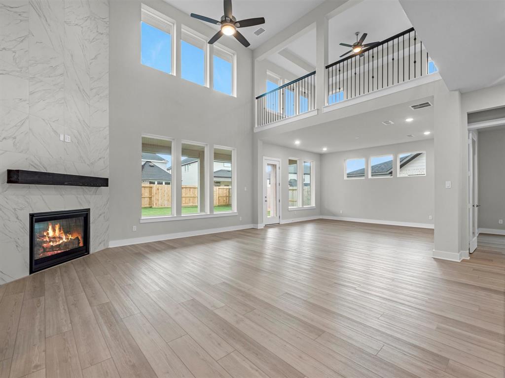 9318 Daisy Valley Drive