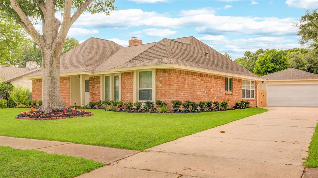 2706 Williams Grant Street, Sugar Land, Texas image 4