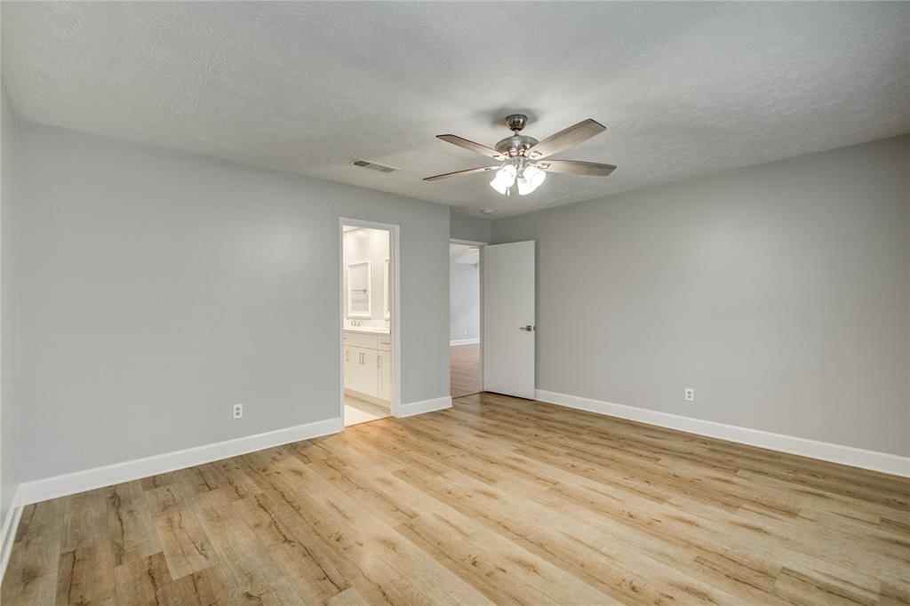 2706 Williams Grant Street, Sugar Land, Texas image 32