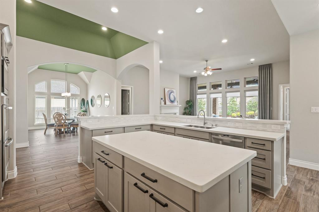 23623 Greenwood Springs Place, Katy, Texas image 12