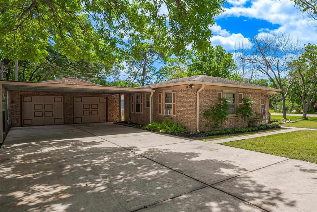 1919 Lenz Street, La Marque, Texas image 4