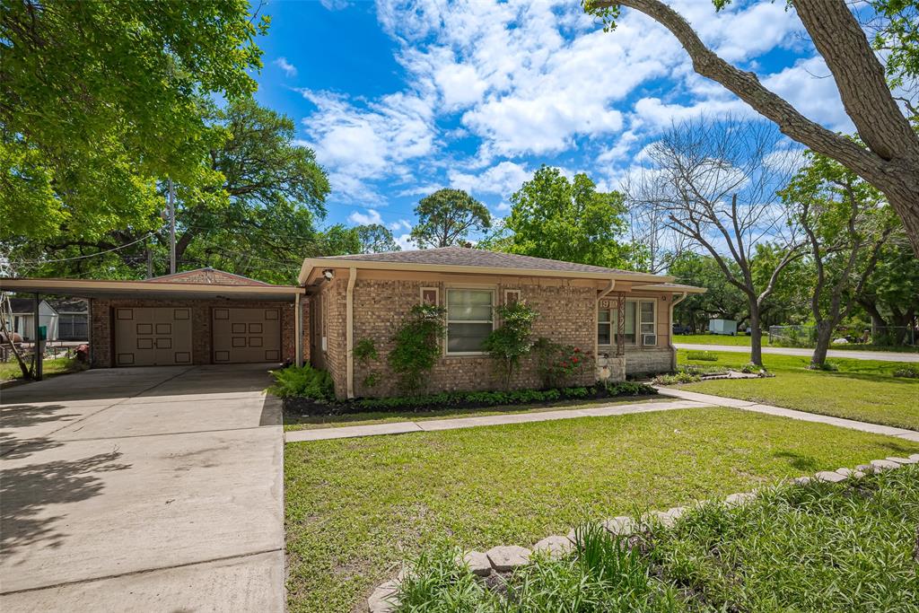 1919 Lenz Street, La Marque, Texas image 3