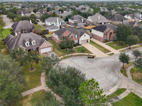 A home in Rosharon