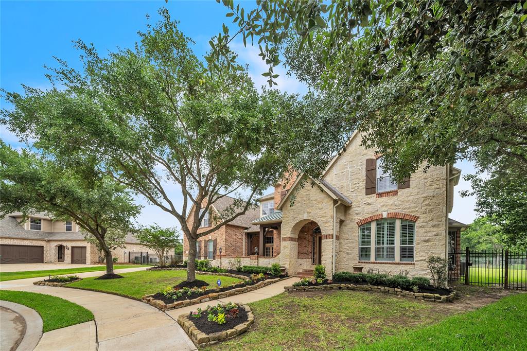 8911 Bluehaw Mdw Lane