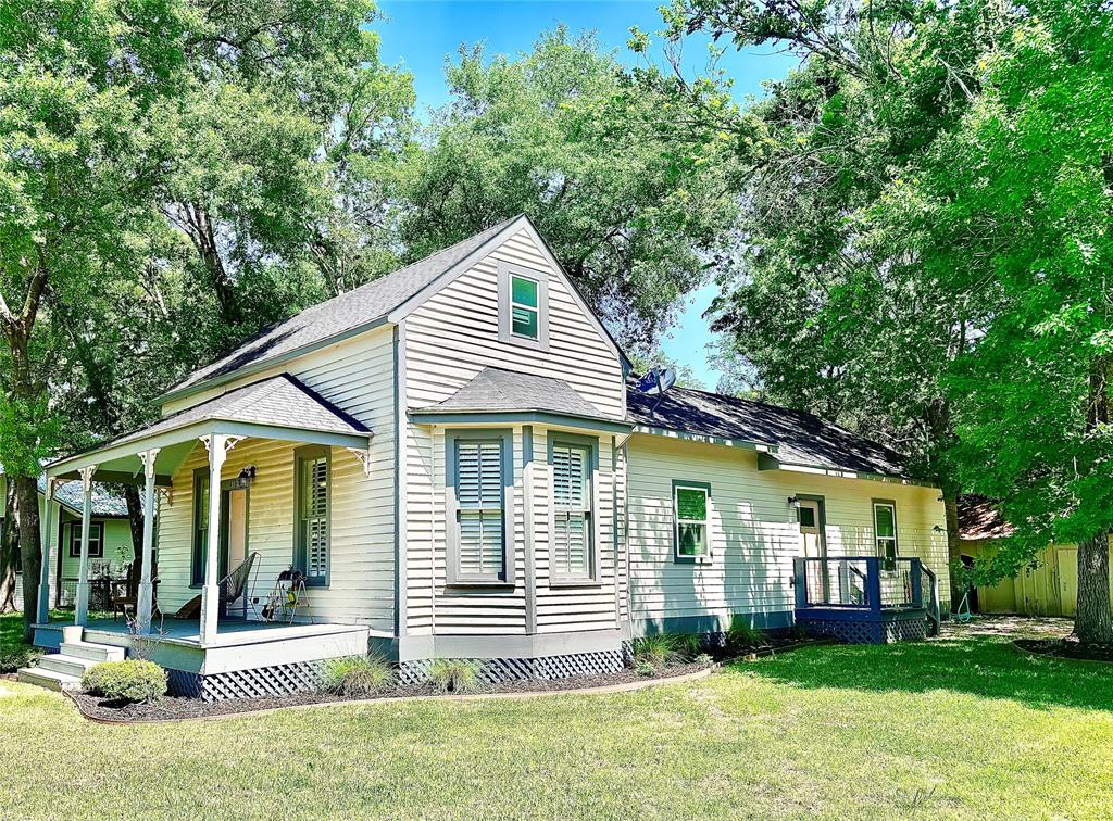 419 Main Street, La Grange, Texas image 2