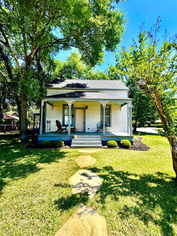 419 Main Street, La Grange, Texas image 4