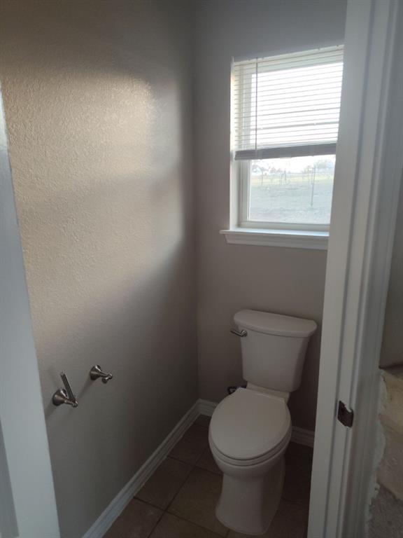 200 Lakeview Circle, La Vernia, Texas image 19