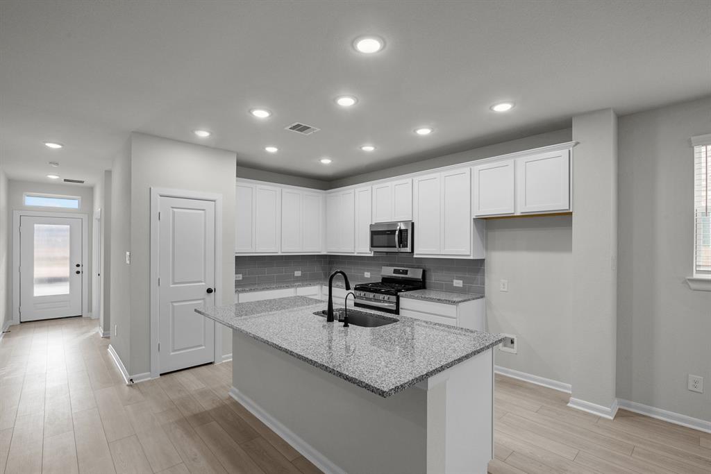 26510 Brilliant Beam Way, Hockley, Texas image 17