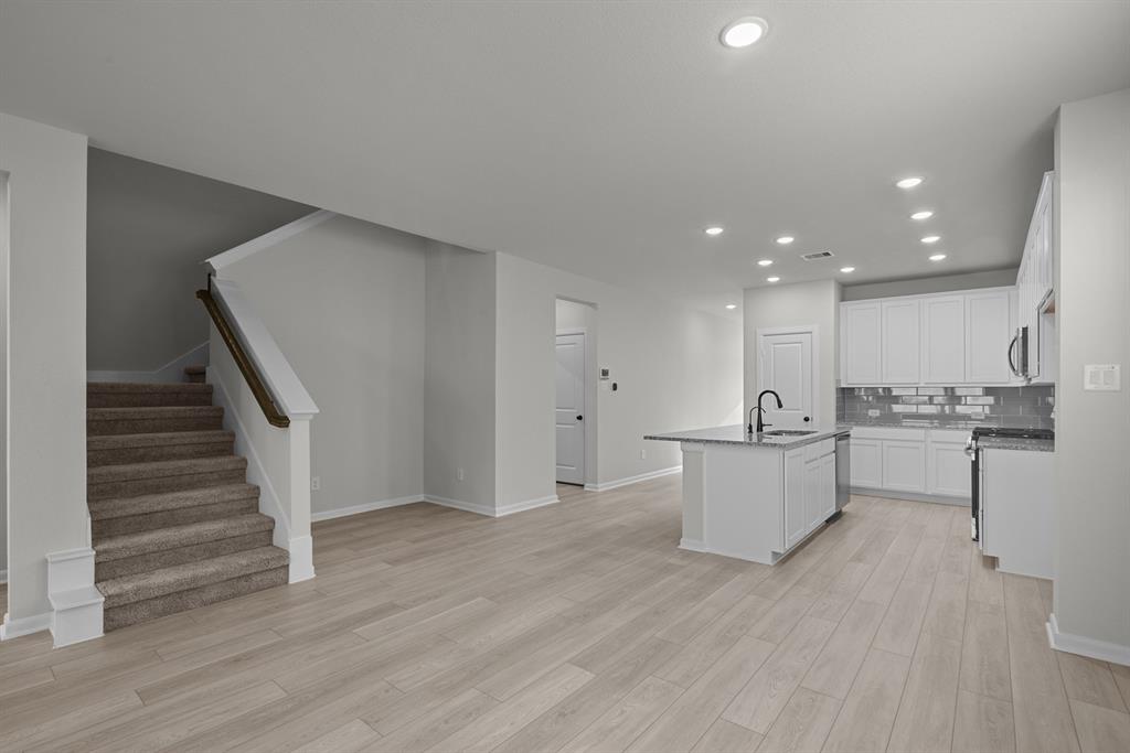 26510 Brilliant Beam Way, Hockley, Texas image 24