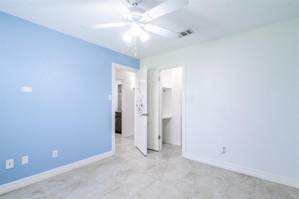 3819 Teakwood Drive, La Porte, Texas image 32