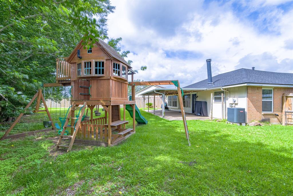 3819 Teakwood Drive, La Porte, Texas image 35
