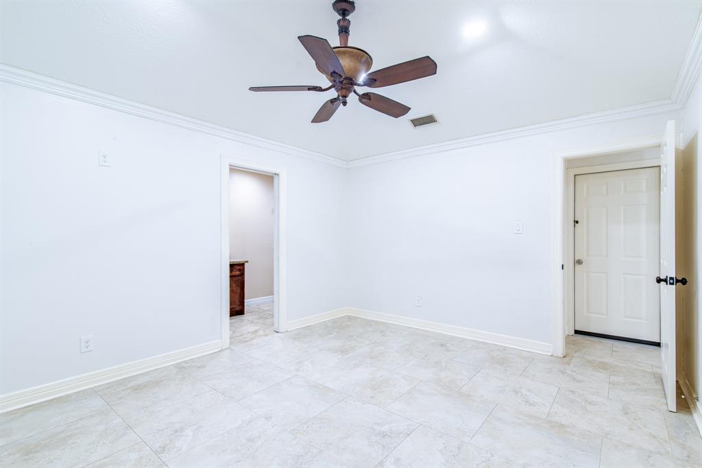 3819 Teakwood Drive, La Porte, Texas image 21