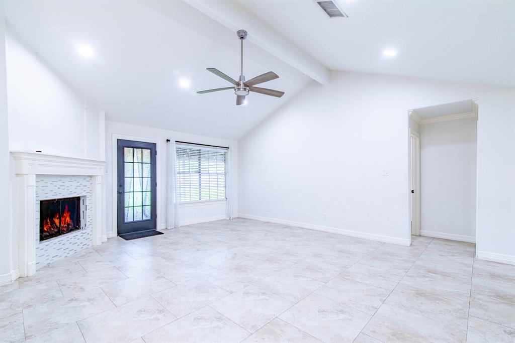 3819 Teakwood Drive, La Porte, Texas image 7