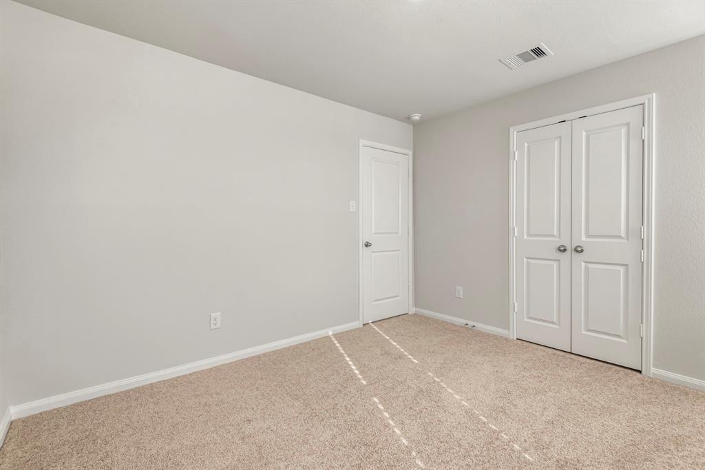 8126 Sunberry Shadow Drive, Houston, Texas image 6