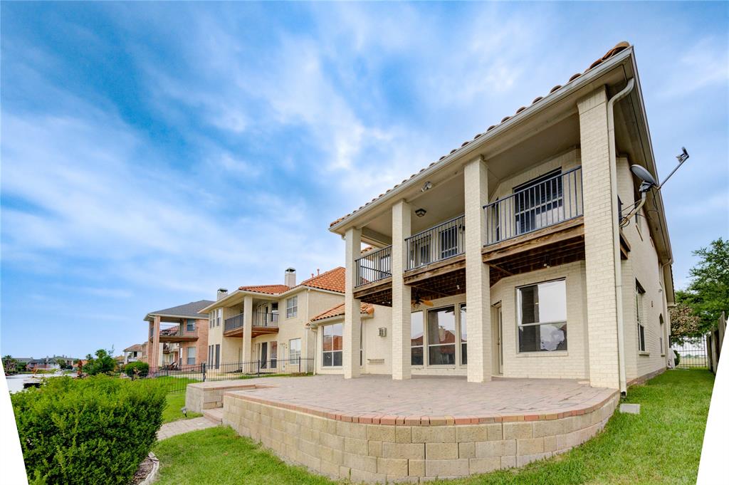 14330 Ayers Rock Road, Sugar Land, Texas image 9