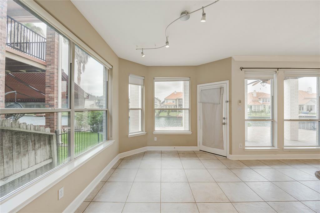 14330 Ayers Rock Road, Sugar Land, Texas image 25