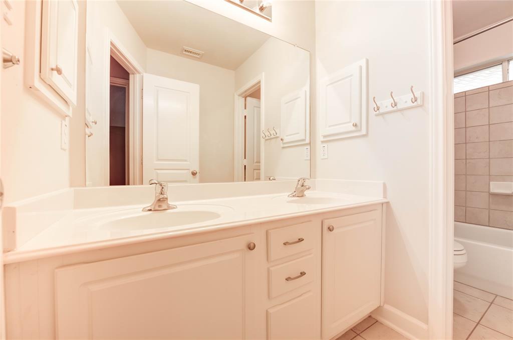 14330 Ayers Rock Road, Sugar Land, Texas image 42
