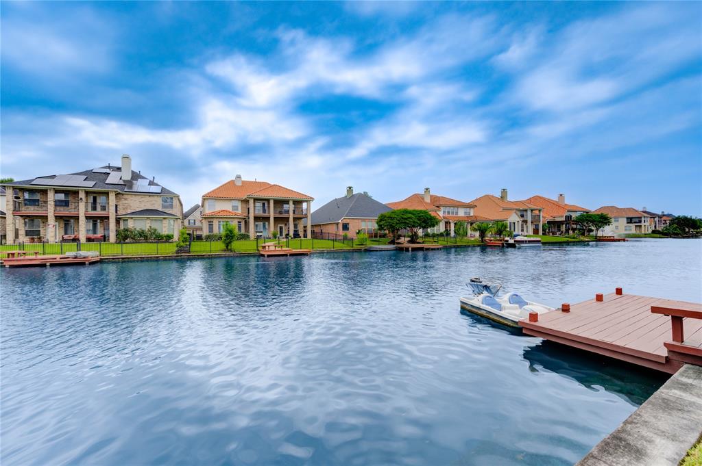 14330 Ayers Rock Road, Sugar Land, Texas image 2