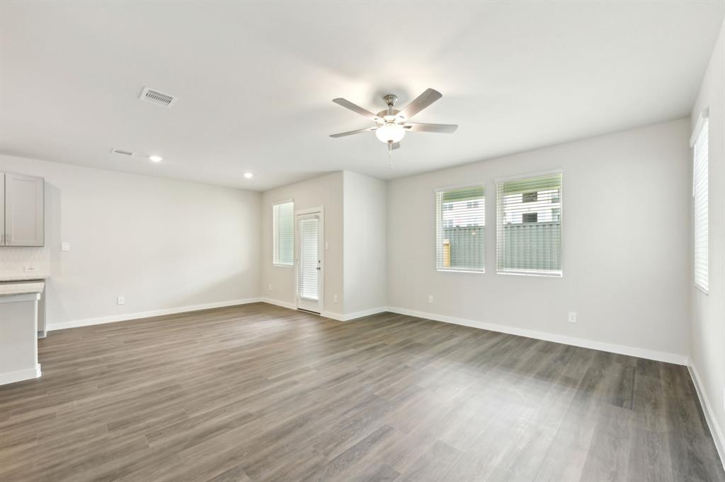 554 Avisa Drive, Kemah, Texas image 16