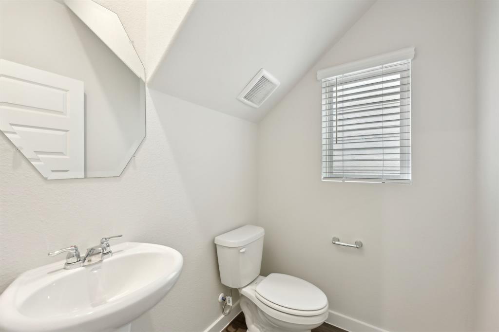 554 Avisa Drive, Kemah, Texas image 21