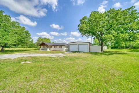 Photo of 5085 Highway 75 S, Madisonville, TX 77864 (MLS # 18279865) Photo of 5085 Highway 75 S, Madisonville, TX 77864 (MLS # 18279865)