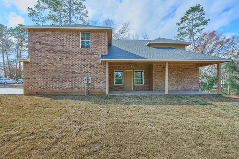 A home in Conroe