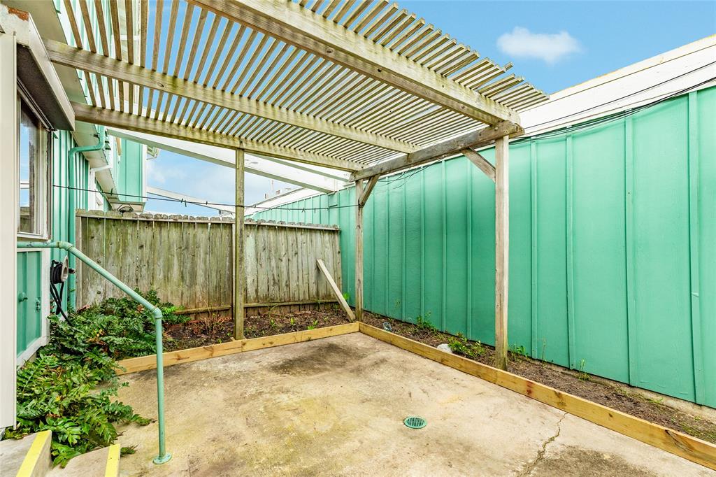 7508 Stewart Road, Galveston, Texas image 25